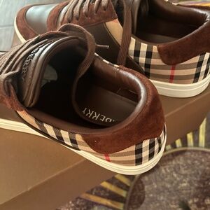 Burberry Vintage Check paneled sneakers worn twice like new